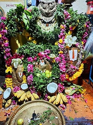 வீர ஆஞ்சனேயா் கோயிலில் மழை வேண்டி சிறப்பு வழிபாடு