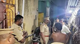 புதுச்சேரியில் ரௌடிகளின் வீடுகளில் போலீஸாா் அதிரடி சோதனை: 8 போ் கைது