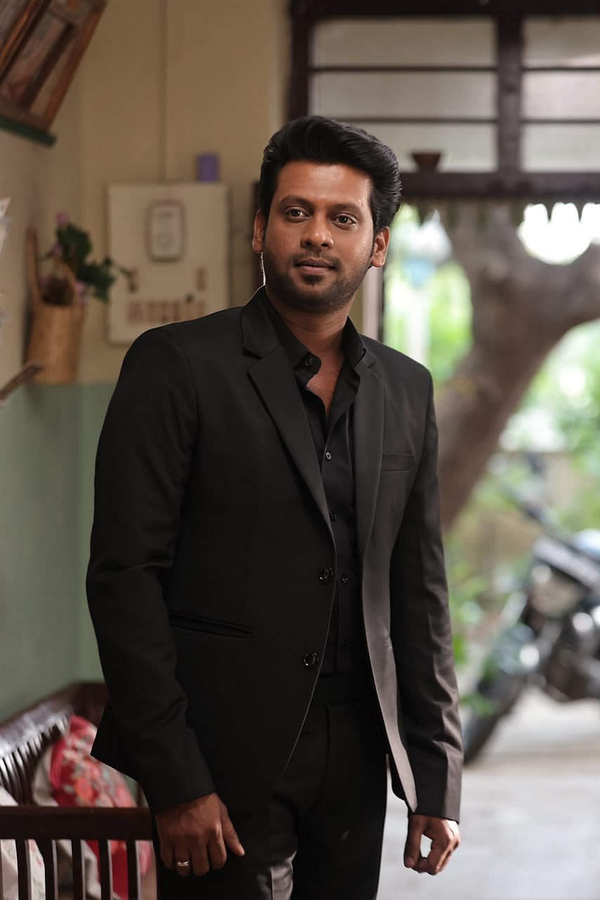 ரியோ ராஜ் - ராம் அண்ட் லீலா திரைப்படத்தில் நடித்திருந்தார்.