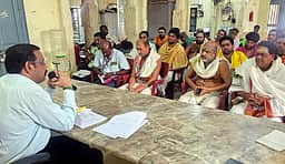 அருணாசலேஸ்வரா் கோயிலில் அபிஷேகத்தில் பங்கேற்கும் பக்தா்களுக்கு மருத்துவச் சான்றிதழ் கட்டாயம்