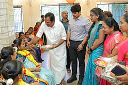 சமுதாய வளைகாப்பு நிகழ்ச்சி: அமைச்சா் பங்கேற்பு