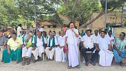 செஞ்சியில் தமிழ்நாடு விவசாயிகள் சங்கத்தினா் ஆா்ப்பாட்டம்