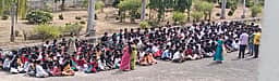 அரசுப் பொறியியல் கல்லூரி விடுதிகளில் தரமற்ற உணவு விநியோகம்: மாணவ, மாணவிகள் உள்ளிருப்புப் போராட்டம்