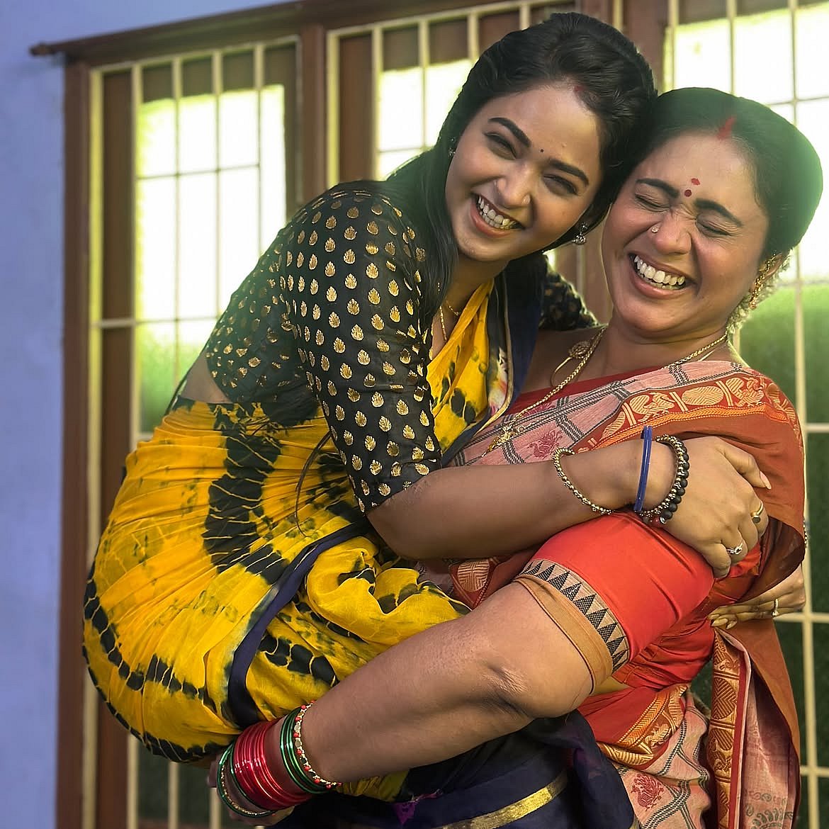 அம்மாவுடன்...