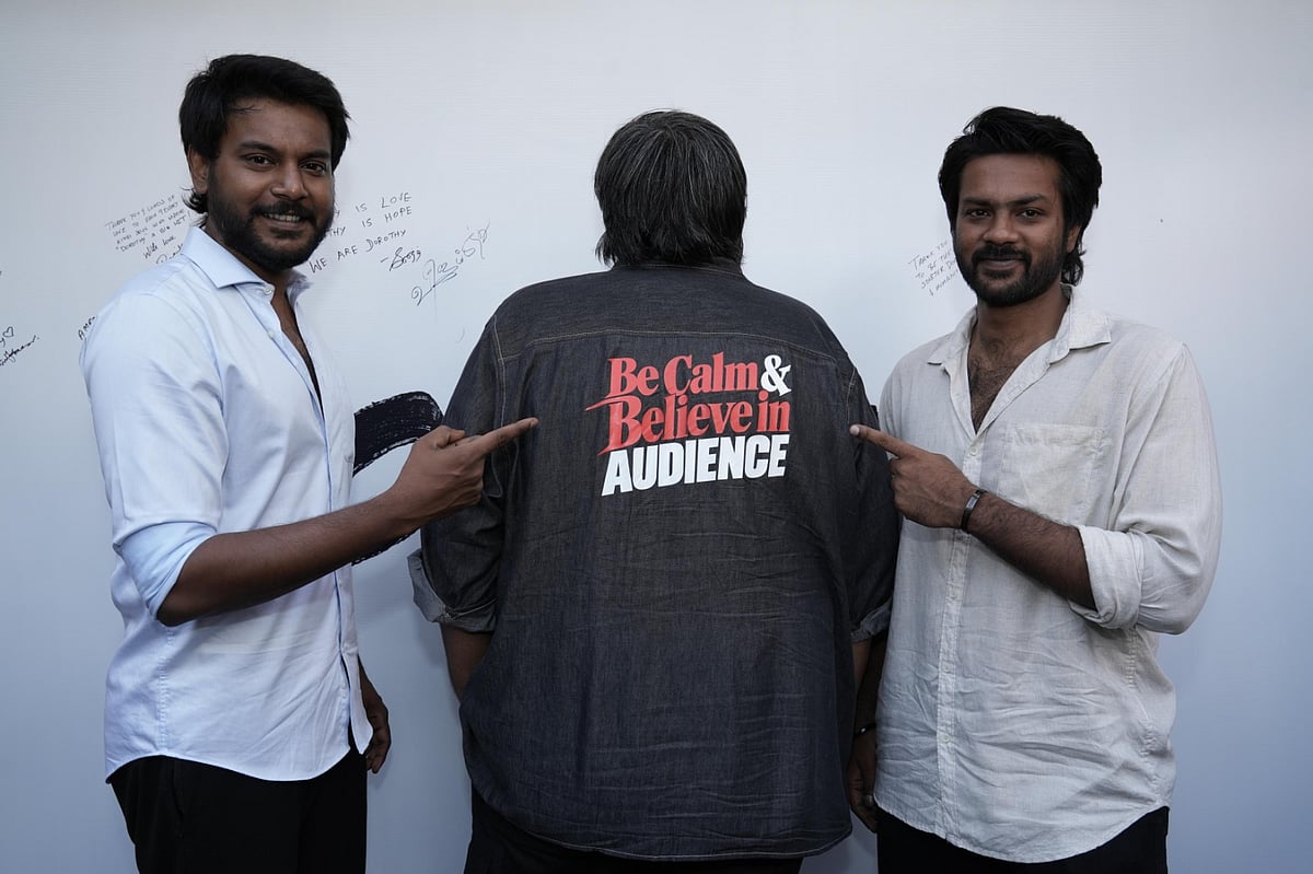 ஜியோ ஸ்டுடியோஸ் வழங்கும், சிக்யா என்டர்டெயின்மென்ட் மற்றும் தம்மம் ஃபிலிம்ஸ் தயாரிப்பில், கார்த்திக் சுப்புராஜ் இயக்கத்தில், நடிகர்கள் ரிஷிகாந்த், சனந்த், கீர்த்தி சுரேஷ் நடிப்பில் வெளியான 'டோரதி' படத்தின் நன்றி தெரிவிக்கும் நிகழ்வில் படக்குழுவினர்.