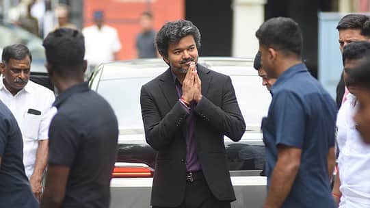 ஆடிட்டர் தவறுக்காக விஜய்யின் தேர்தல் வெற்றி செல்லாது என அறிவிக்க முடியுமா? உயர்நீதிமன்றம் கேள்வி