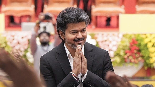 ஆயுத பூஜை, விஜயதசமி நன்னாளைக் கொண்டாடும் அனைவருக்கும் வாழ்த்துகள்: முதல்வர் விஜய் 