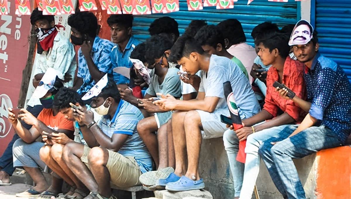 சிந்திக்க மறக்கும் தலைமுறை...!