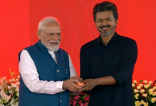மத்திய - மாநில அரசு இணைந்து செயல்பட வேண்டும்: முதல்வர் விஜய்