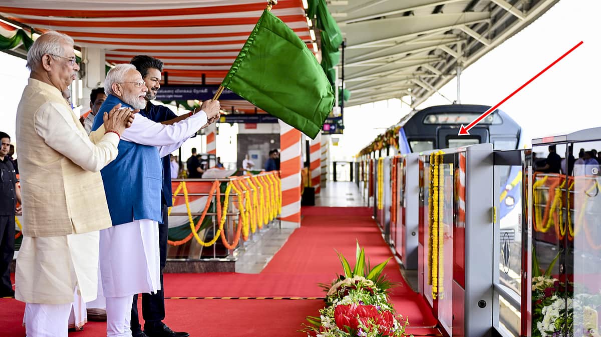 பூந்தமல்லி - வடபழனி மெட்ரோ ரயில் நிலையங்களில் முதல் முறையாக விபத்து தடுப்புச் சுவர்!