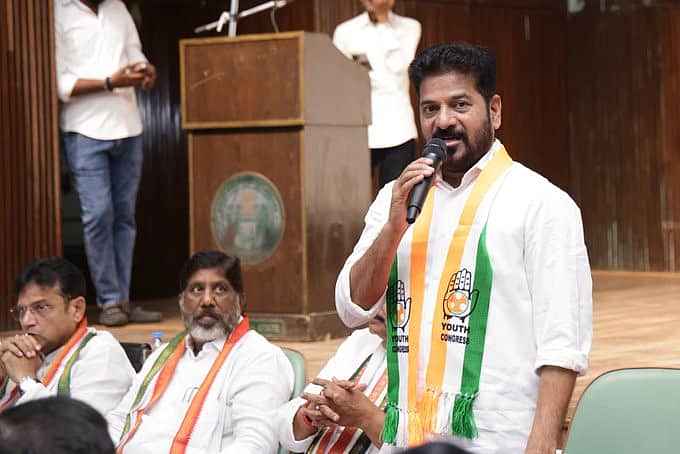 அரசியல் ஆதாயத்துக்காக எஸ்ஐஆரை தவறாகப் பயன்படுத்தும் மோடி அரசு: ரேவந்த் ரெட்டி