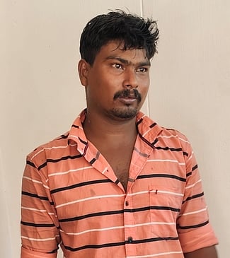 கைது செய்யப்பட்ட சூரியபிரகாஷ்