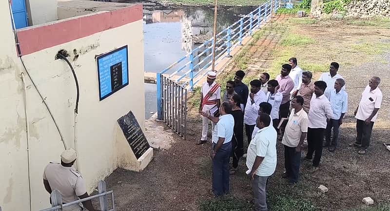 Thiruvallur Collector inspects Puzhal Lake