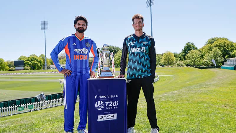 India - New Zealand team captains