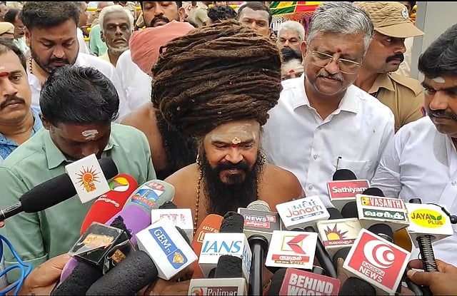 தவெக ஆட்சி நல்ல வகையில் செயல்பட்டுக் கொண்டிருக்கிறது! தருமபுரம் ஆதீனம்