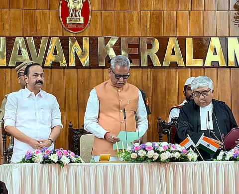 கேரளத்தின் புதிய ஆளுநராக ஓம் பிரகாஷ் மாத்துர் பதவியேற்பு!