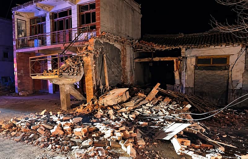Earthquake of Magnitude 7.0 Strikes Tibet; 16 Dead, 32 injure