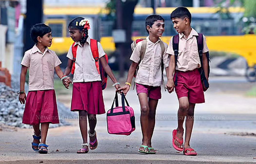 மகாராஷ்டிராவில் ஒன்றாம் வகுப்பு சேரும் வயது வரம்பு மாற்றப்படுகிறது