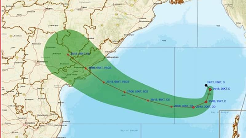 அதி தீவிர புயலாகக் கரையைக் கடக்கும் ’அர்னாப்’: வானிலை ஆய்வு மையம் தகவல்!