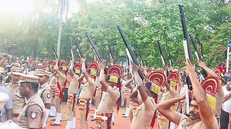 தேவை 'மரியாதை'க்கு மரியாதை!