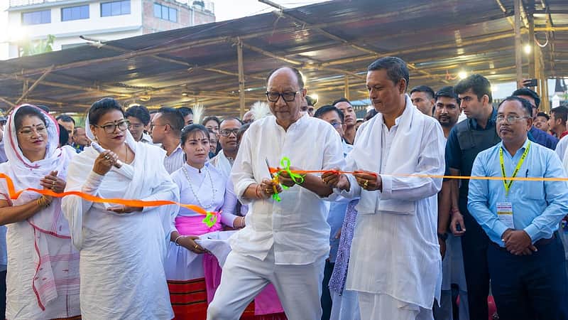 Manipur CM Khemchand Singh
inaugurated a newly constructed guest house for people from the hill districts at Palace Compound in Imphal.