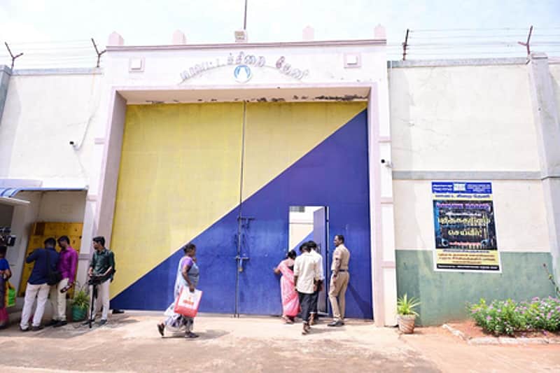 TN prisons to get armed guards after 17 inmates escape from Theni jail