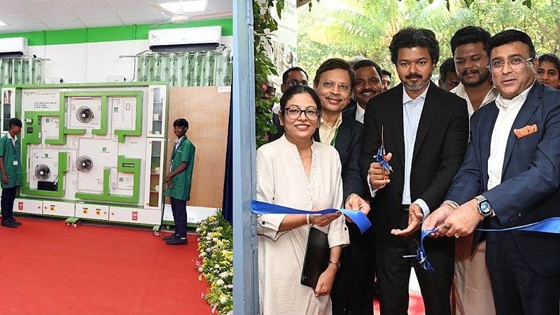 தொழிற்பயிற்சி நிலையங்களில் மின் ஆய்வகங்களைத் திறந்து வைத்த முதல்வர் விஜய்!