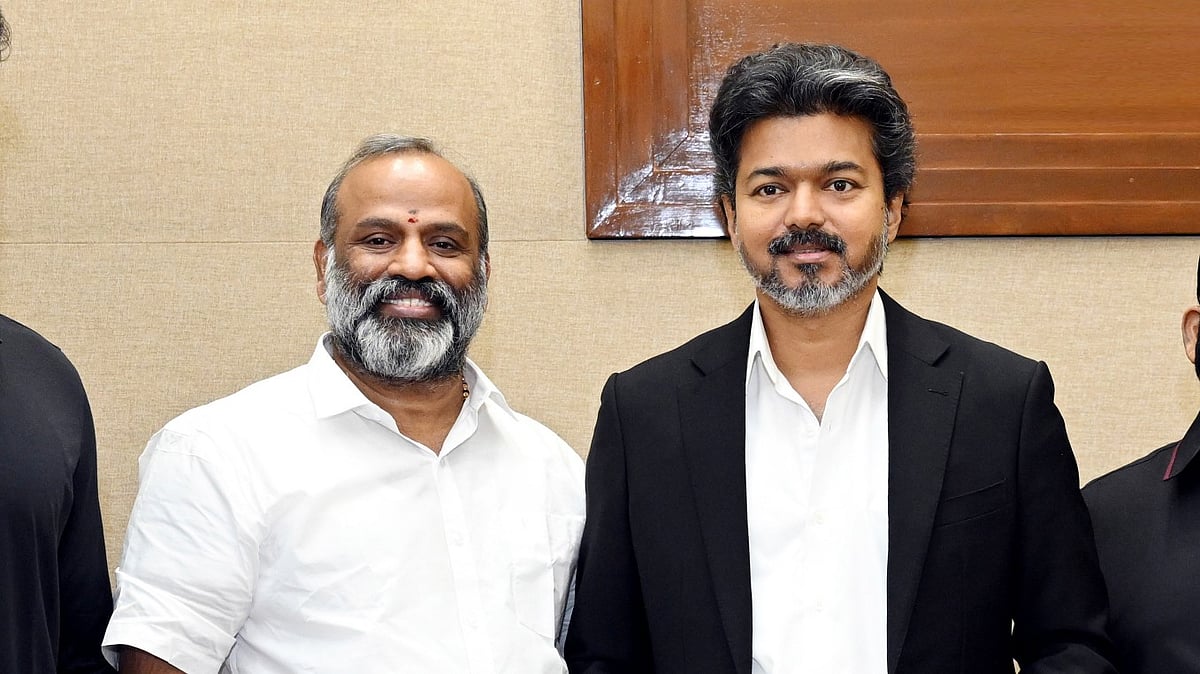 மக்களிடம் கொள்ளை அடித்த பிரேம்குமாருக்கும் தூய சக்திக்கும் என்ன தொடர்பு? உதயநிதி கேள்வி