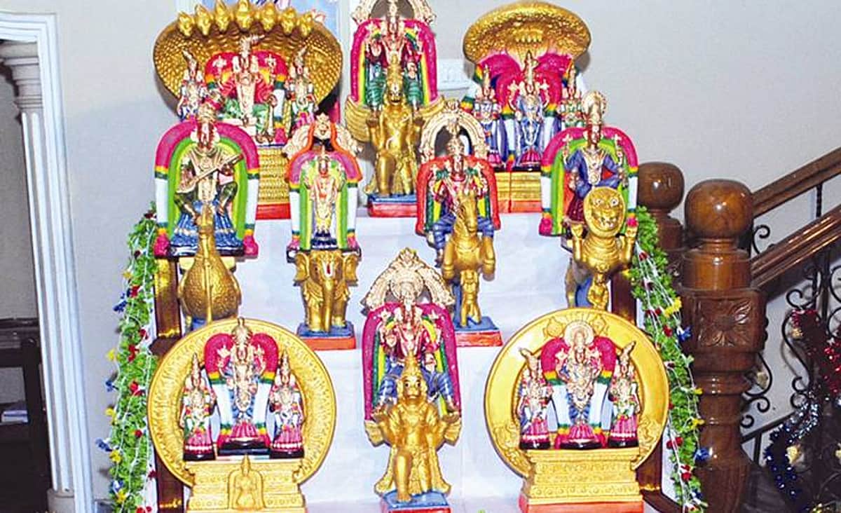 கோடி கதை பேசும் கொலு!