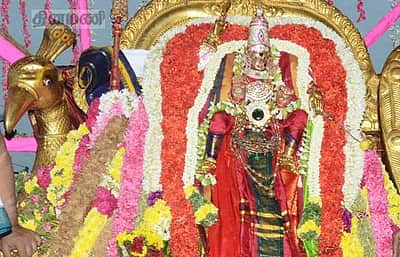 திருப்பரங்குன்றம் சுப்பிரமணியசுவாமி இன்று மாலை அன்னையிடம் சக்திவேல் வாங்கும் நிகழ்வு