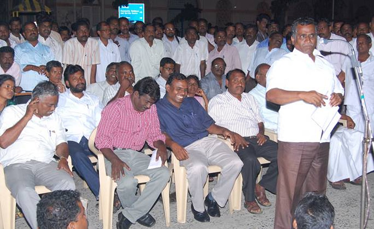 அண்ணாமலைப் பல்கலை. ஆசிரியர்கள், ஊழியர்கள் போராட்டம் ஒத்திவைப்பு