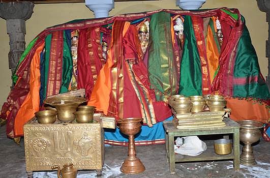 கைசிக ஏகாதசி உற்ஸவம்: ஸ்ரீஆண்டாளுக்கு 108 போர்வை சாத்தும் வைபவம்