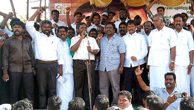 மக்கள் உரிமைகளுக்காக இணைந்து போராட பாமகவிற்கு தொல்.திருமாவளவன் அழைப்பு