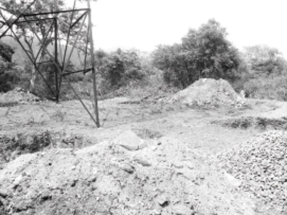 நில அதிர்வு அச்சத்தில் மக்கள்: முதுமலை புலிகள் காப்பகத்துக்குள் வெடிவைத்து தகர்க்கப்படும் பாறைகள்!