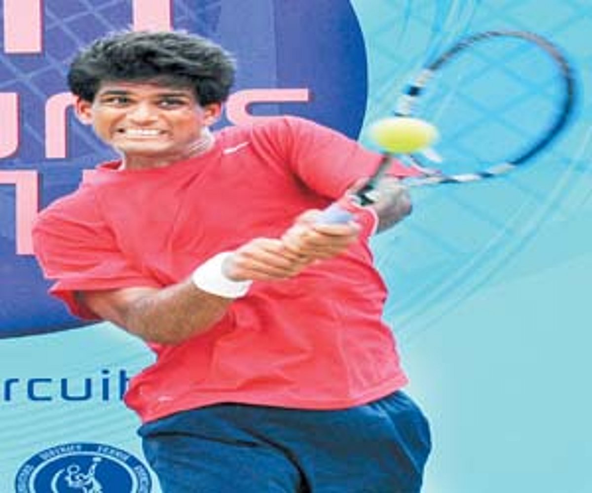 இரட்டையர் இறுதியில் இந்திய ஜோடிகள்