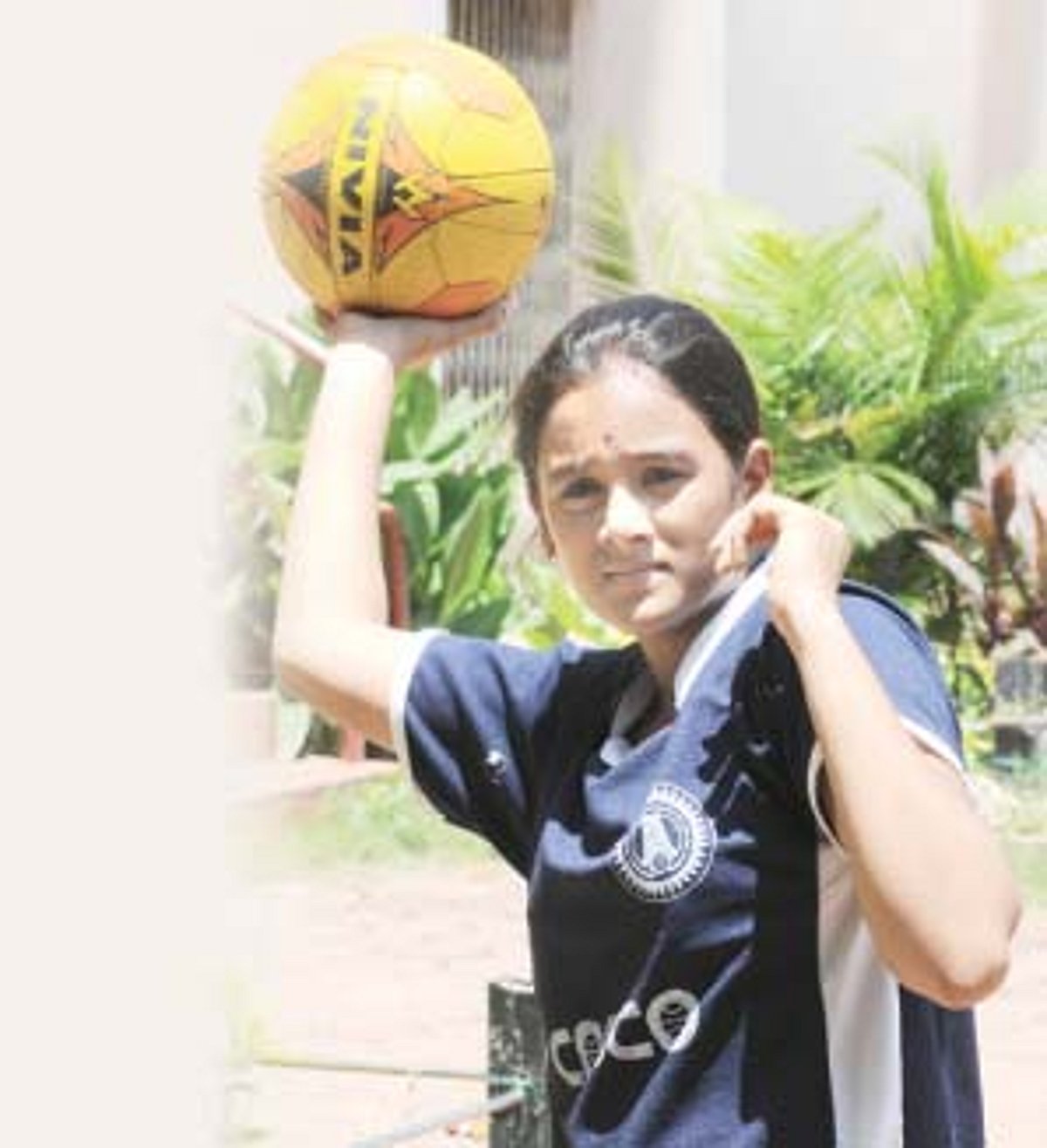 எறிவது பந்து; கிடைப்பது வெற்றி