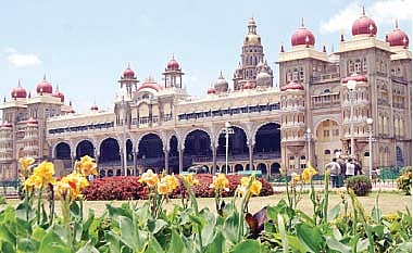 இந்த நாளில் அன்று(03.08.1940)மைசூர் மகாராஜா கிருஷ்ணராஜ உடையார் பகதூர் காலமானார்