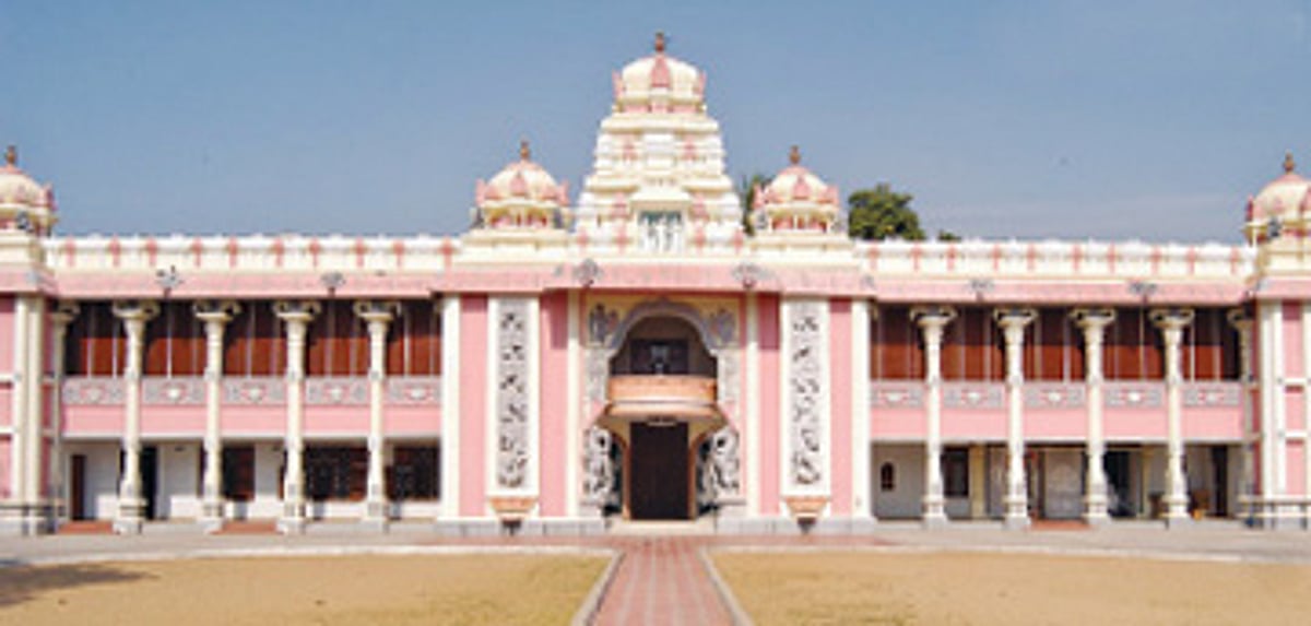 மதுரையில் ஸ்ரீசத்ய சாய்ஆனந்த நிலையம்!