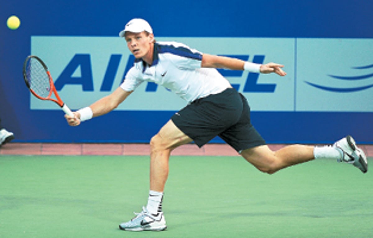 அரை இறுதியில் பயஸ்-பூபதி ஜோடி