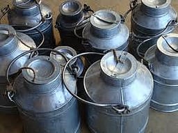 பால் உற்பத்தியாளா்களுக்கு
கூடுதல் ஊக்கத்தொகை
கரூா் மாவட்ட ஆட்சியா்