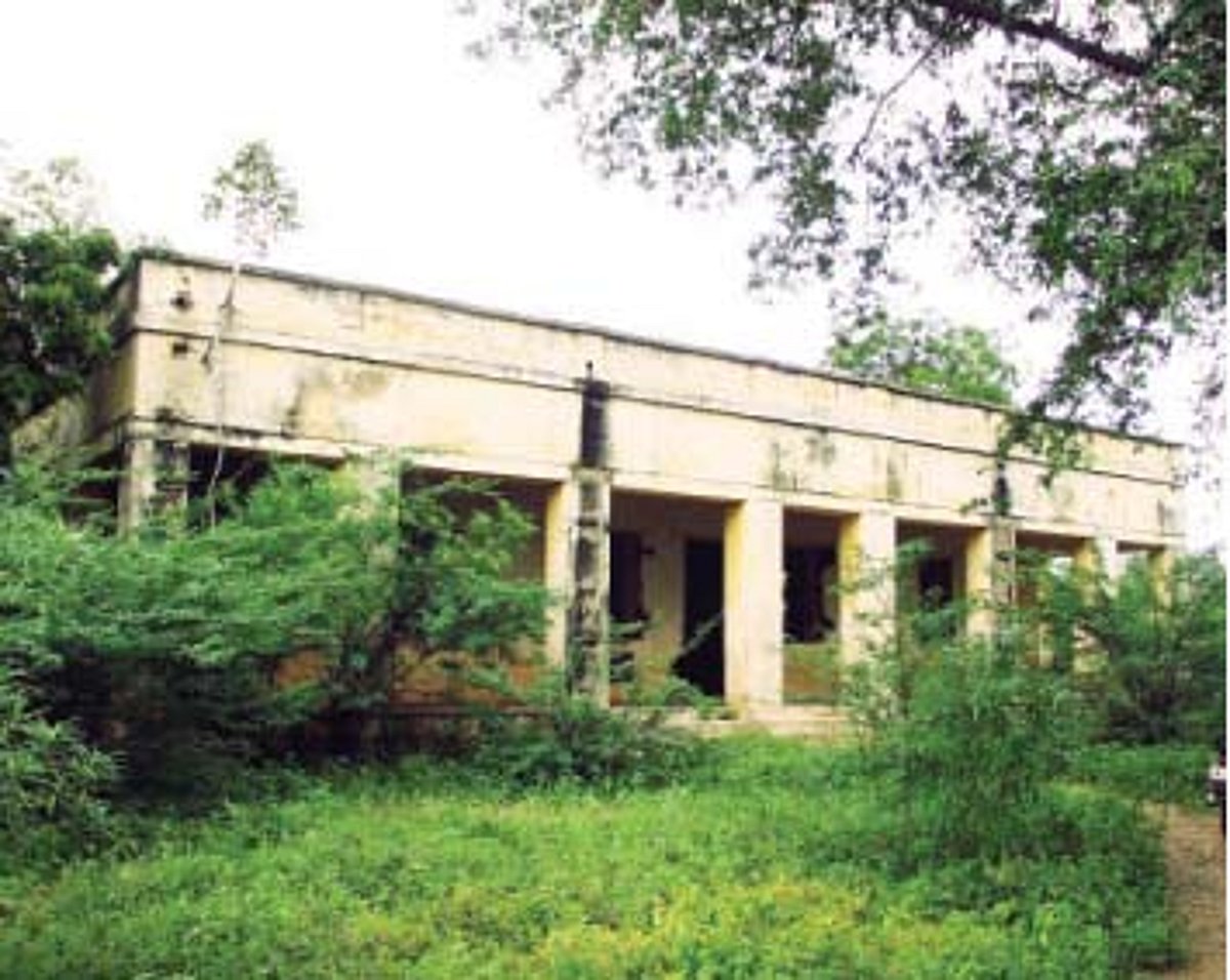 ஒரு கட்டடத்தின் கதை!