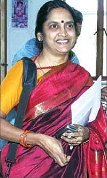 நகர்வலம்: கவி​தை​யில் சொல்​லப்​ப​டா​தது எது?