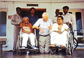 நகர்வலம்: வெள்​ளி​யங்​கிரிவிழா!