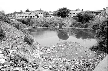 அழிவின் விளிம்பில் தஞ்சை குளங்கள்