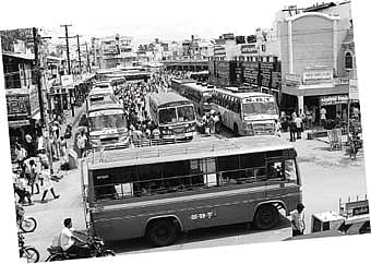 தேனி புதிய பஸ் நிலையம்: வனத்துறை நிபந்தனையால் சர்ச்சை