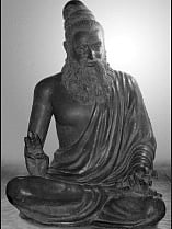 திண்டுக்கல்லில் திருவள்ளுவர் சிலை அமைக்க இடம் ஒதுக்கப்படுமா?