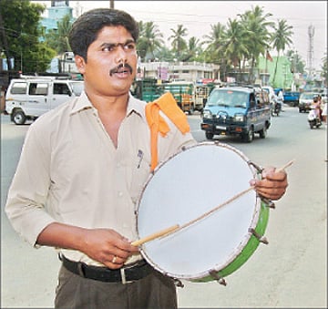 நாட்டுக்குச் சேதி சொல்ல...!