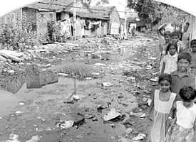 கழிவுநீர் தேக்கம்: குழந்தைகள், பெண்களுக்கு தொற்றுநோய்