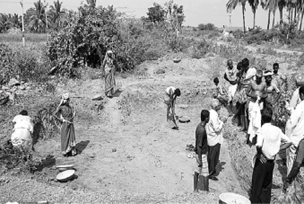 வேலை உறுதித் திட்டத்தில் முறைகேடு?