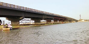 பழவேற்காடு பாலம் ஜூன் 11-ல் திறப்பு: நனவாகிறது 40 ஆண்டு கால கனவு